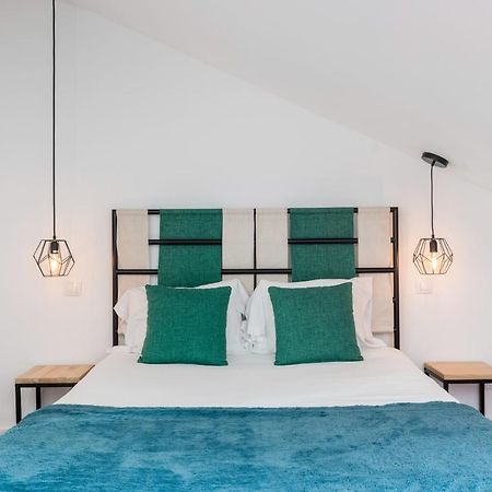 Stunning And Spacious Lofts Just By Graca And Alfama Lisbon Luaran gambar